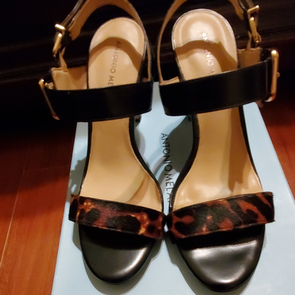 Hide skin platform sandal